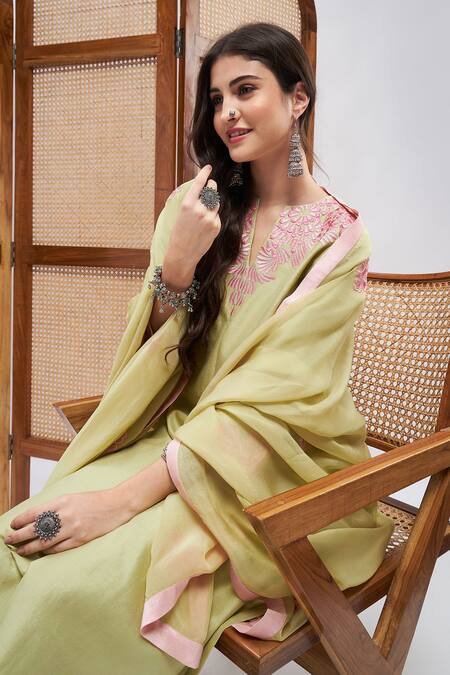 Roohbyridhimaa Green Organza, Cotton, Embroidery Collared Amal Neckline Kurta Set at Aza Fashions Roohbyridhimaa_Green Organza, Cotton, Embroidery Collared Amal Neckline Kurta Set _at_Aza_Fashions