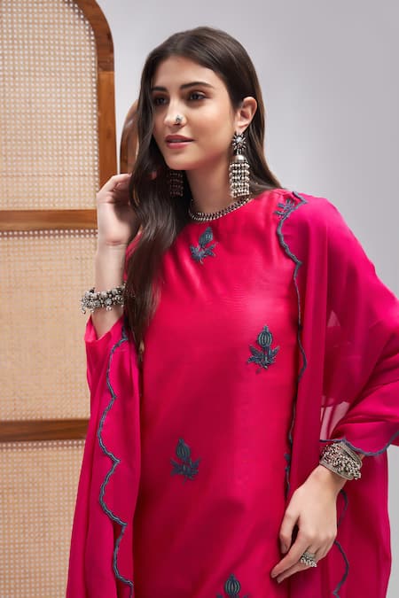 Shop_Roohbyridhimaa_Magenta Silk, Chanderi Embroidery Round Neck Khwabeeda Kurta Set _Online_at_Aza_Fashions