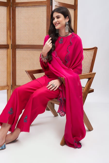 Roohbyridhimaa_Magenta Silk, Chanderi Embroidery Round Neck Khwabeeda Kurta Set _at_Aza_Fashions