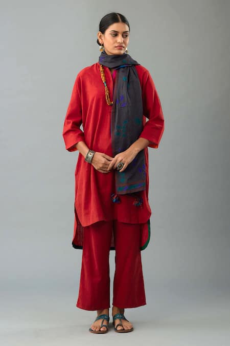 KORA Handloom Cotton Kurta Set With Embroidered Scarf 