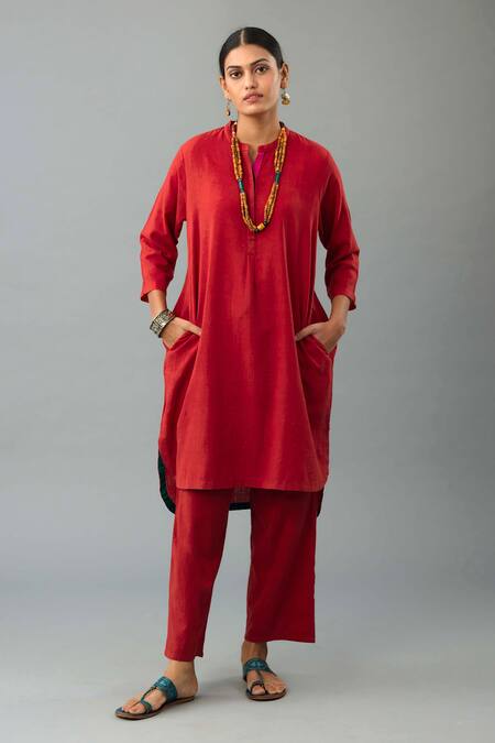 Kora Red Handloom Cotton, Silk Embroidery Mandarin Collar Kurta Set With Scarf Online at Aza Fashions Kora_Red Handloom Cotton, Silk Embroidery Mandarin Collar Kurta Set With Scarf _Online_at_Aza_Fashions