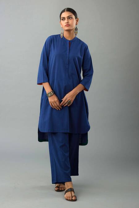Buy_Kora_Blue Handloom Cotton, Silk Tassels, Beads Mandarin Collar Kurta Set With Scarf _Online_at_Aza_Fashions