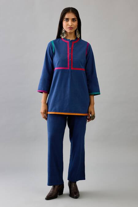 Kora_Blue Handloom Cotton Embroidery Round Neck Border Kurta And Pant Set _Online_at_Aza_Fashions