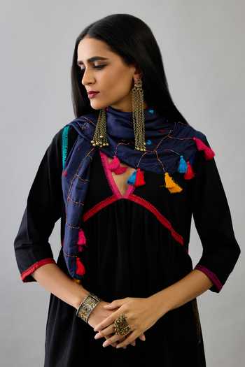 Shop_Kora_Black Handloom Cotton, Silk Tassels, Beads V-neck Border Embroidered Kurta Set _Online_at_Aza_Fashions