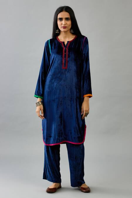 Kora Blue Silk, Velvet Tassels, Applique, Embroidery Split V-neck Border Kurta Set Online at Aza Fashions Kora_Blue Silk, Velvet Tassels, Applique, Embroidery Split V-neck Border Kurta Set _Online_at_Aza_Fashions