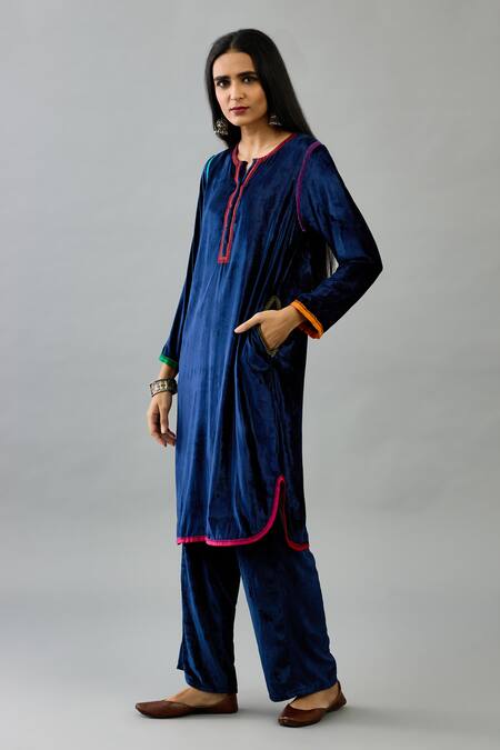 Buy Kora Blue Silk, Velvet Tassels, Applique, Embroidery Split V-neck Border Kurta Set Online at Aza Fashions Buy_Kora_Blue Silk, Velvet Tassels, Applique, Embroidery Split V-neck Border Kurta Set _Online_at_Aza_Fashions