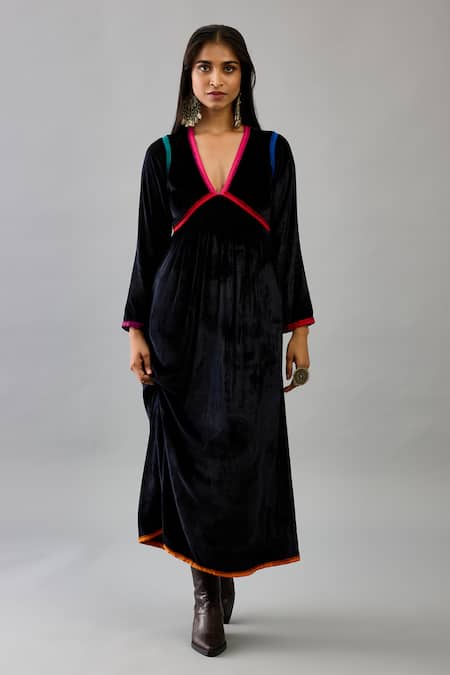 Kora_Black , Satin, Velvet Embroidery, Tassels Border Kurta Set With Scarf _at_Aza_Fashions