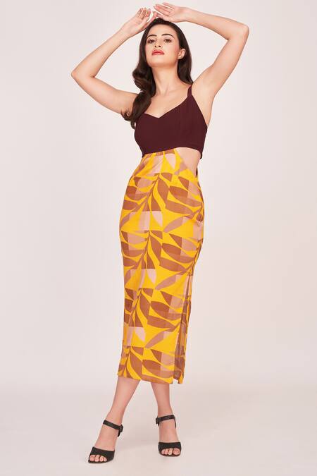 Buy_House Of Varada_Yellow Satin Sweetheart Neck Foliage Mosaic Print Side Cut Out Dress _Online_at_Aza_Fashions
