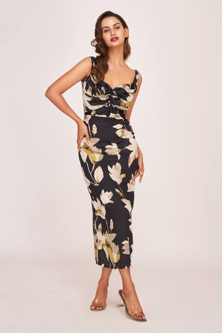 Buy House Of Varada Black Satin Sweetheart Neck Edelweiss Fleur Print Dress Online at Aza Fashions Buy_House Of Varada_Black Satin Sweetheart Neck Edelweiss Fleur Print Dress _Online_at_Aza_Fashions