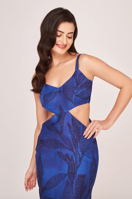 House Of Varada Blue Silk Sweetheart Neck Dainty Fern Print Side Cut Out Midi Dress at Aza Fashions House Of Varada_Blue Silk Sweetheart Neck Dainty Fern Print Side Cut Out Midi Dress _at_Aza_Fashions