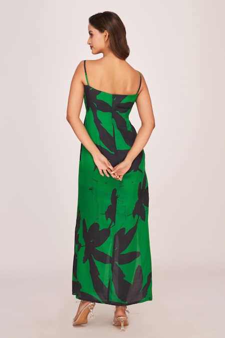 Shop House Of Varada Green Satin Sweetheart Neck Star Jasmine Print Thigh Slit Maxi Dress at Aza Fashions Shop_House Of Varada_Green Satin Sweetheart Neck Star Jasmine Print Thigh Slit Maxi Dress _at_Aza_Fashions