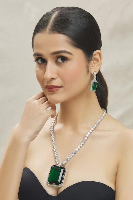 VIVINIA by Vidhi Mehra Green Zircon Diamond Embellished Necklace Set