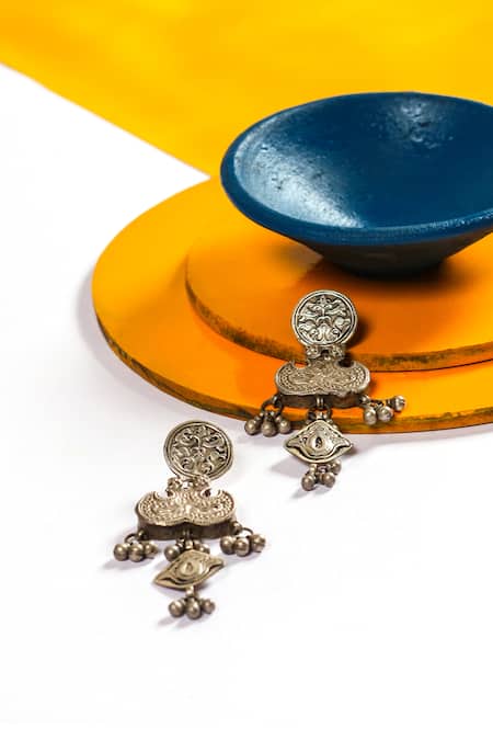 Sangeeta Boochra Afghan Fleur Carved Oxidised Earrings 