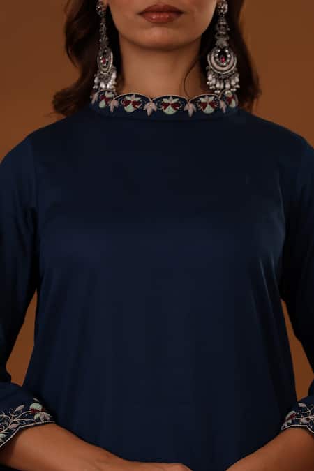 Buy_The Home Affair_Blue Jacquard, Cotton, Silk Embroidery Bandeau Thread Placement Top With Pant 