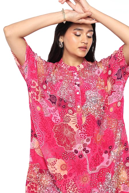 Buy Komal Shah Pink Crepe Sequins Mandarin Collar Embroidered Tunic And Pant Set Online at Aza Fashions Buy_Komal Shah_Pink Crepe Sequins Mandarin Collar Embroidered Tunic And Pant Set _Online_at_Aza_Fashions