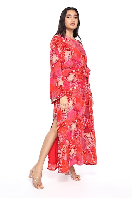 Komal Shah Red Crepe Pearls, Sequins Round Neck Embellished Kaftan With Belt Online at Aza Fashions Komal Shah_Red Crepe Pearls, Sequins Round Neck Embellished Kaftan With Belt _Online_at_Aza_Fashions