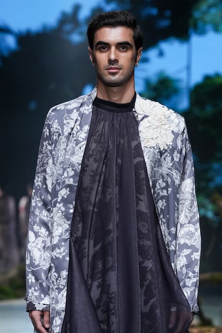 Shop Varun Bahl Black Polyester Embroidery Floral Print Cape With Kurta Set Online at Aza Fashions Shop_Varun Bahl_Black Polyester Embroidery Floral Print Cape With Kurta Set _Online_at_Aza_Fashions