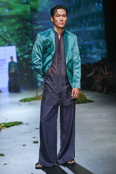 Varun Bahl_Green Velvet, Silk Embroidery Jacket Trouser Set _Online_at_Aza_Fashions