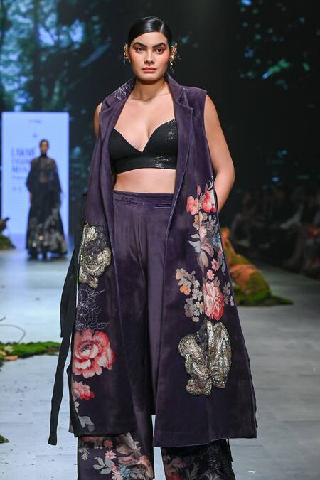 Buy_Varun Bahl_Black Velvet Print Floral Jacket Lapel Collar Pattern Trouser Set  _Online_at_Aza_Fashions