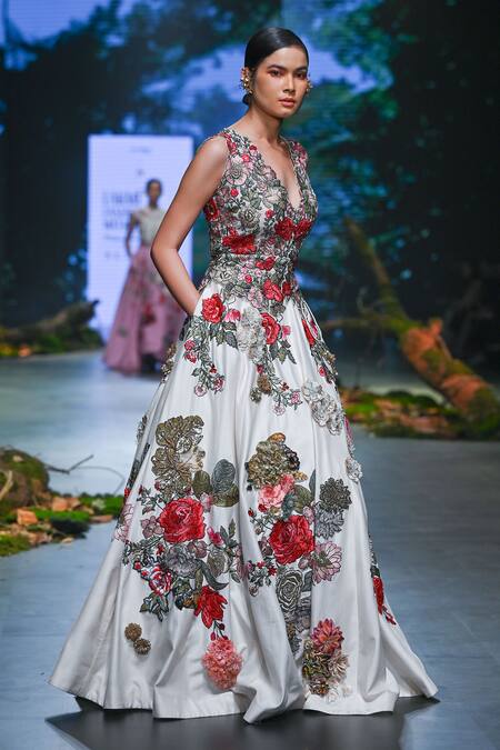 Buy_Varun Bahl_Ivory Net, Chanderi Sequins, Embroidery 3d Corsage Lehenga With Gilet Jacket _Online_at_Aza_Fashions