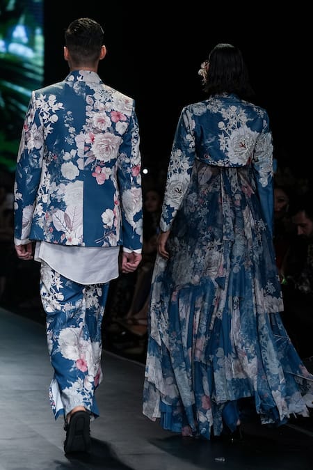 Varun Bahl Vintage Floral Pattern Jacket Skirt Set 