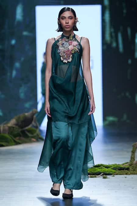 Shop Varun Bahl Green Velvet, Lurex Embroidery, Beads Applique Draped Cape Sharara Set Online at Aza Fashions Shop_Varun Bahl_Green Velvet, Lurex Embroidery, Beads Applique Draped Cape Sharara Set _Online_at_Aza_Fashions