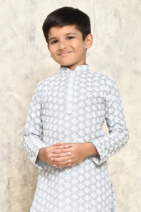 Petite Pomme Grey Cotton Embroidery Floral Chikankari Kurta Online at Aza Fashions Petite Pomme_Grey Cotton Embroidery Floral Chikankari Kurta _Online_at_Aza_Fashions