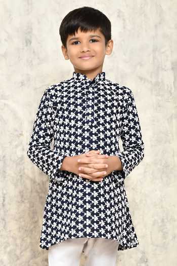Petite Pomme_Blue Cotton Embroidery Floral Jaal Kurta _Online_at_Aza_Fashions