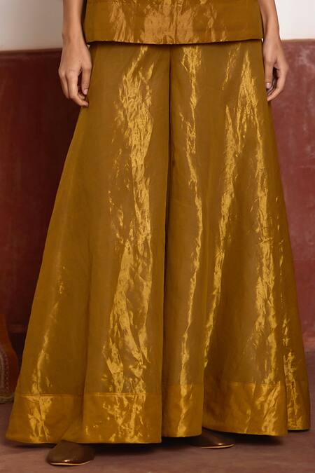 Shorshe Clothing Gold Tissue, Linen Zari, Embroidery Round Neck Short Kurta And Gharara Set at Aza Fashions Shorshe Clothing_Gold Tissue, Linen Zari, Embroidery Round Neck Short Kurta And Gharara Set _at_Aza_Fashions