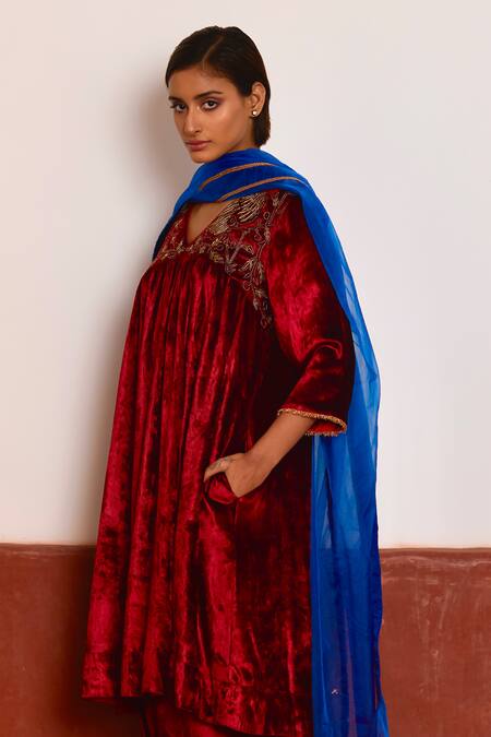 Shorshe Clothing Blue Organza Lace Embellished Dupatta Online at Aza Fashions Shorshe Clothing_Blue Organza Lace Embellished Dupatta _Online_at_Aza_Fashions