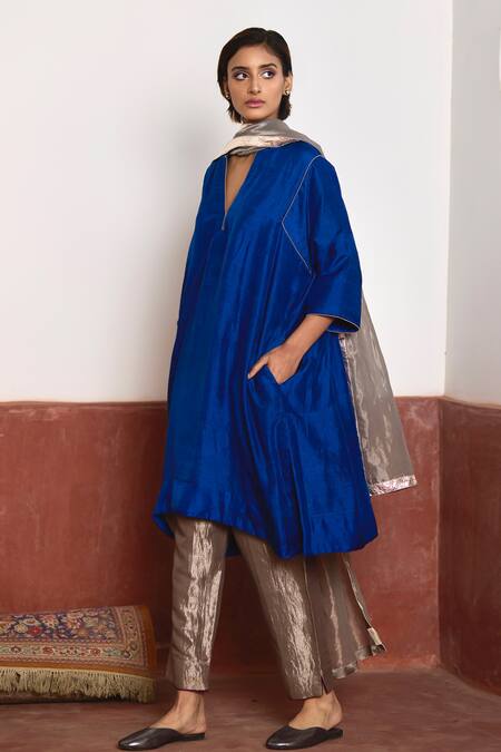 Shorshe Clothing Blue Silk, Tissue V-neck Pure Jhabla Kurta And Pant Set Online at Aza Fashions Shorshe Clothing_Blue Silk, Tissue V-neck Pure Jhabla Kurta And Pant Set _Online_at_Aza_Fashions