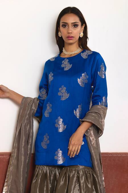Shop Shorshe Clothing Blue Brocade, Handloom Cotton, Silk Floral Banarasi Kurta And Sharara Set Online at Aza Fashions Shop_Shorshe Clothing_Blue Brocade, Handloom Cotton, Silk Floral Banarasi Kurta And Sharara Set _Online_at_Aza_Fashions