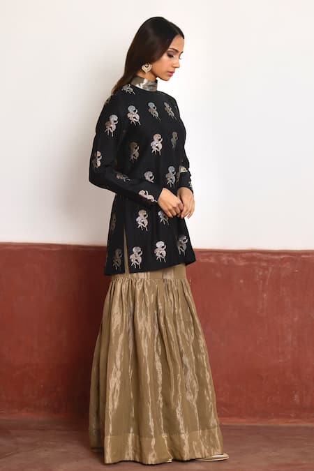 Buy_Shorshe Clothing_Black Brocade, Tissue, Handloom Cotton Floral Woven Neck Kurta And Sharara Set _Online_at_Aza_Fashions