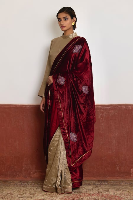 Shorshe Clothing Color Block Patch Embroidered Saree 