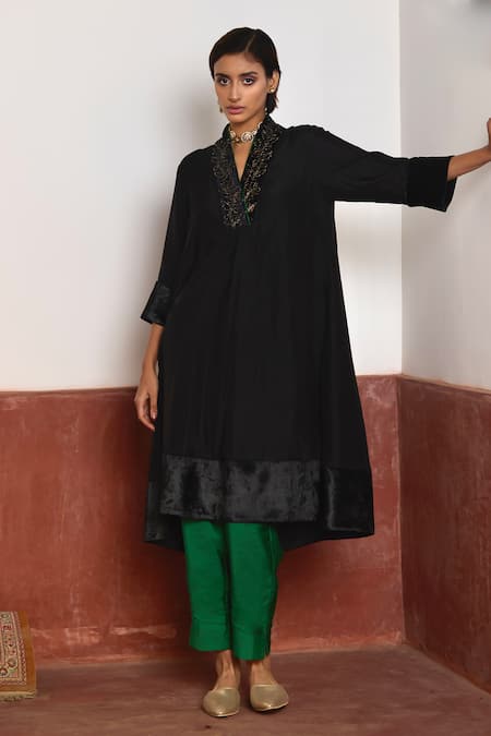 Shorshe Clothing_Black Velvet, Cotton, Silk Zari Zardozi Embroidered Yoke Anarkali And Pant Set _Online_at_Aza_Fashions