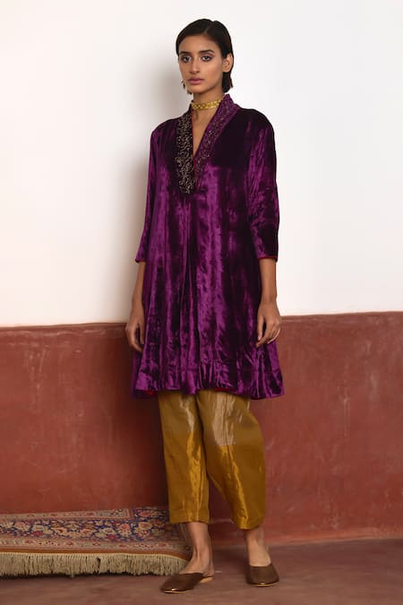 Shorshe Clothing Purple Velvet Hand Embroidered Zardozi Work V Neck Yoke Anarkali And Pant Set 