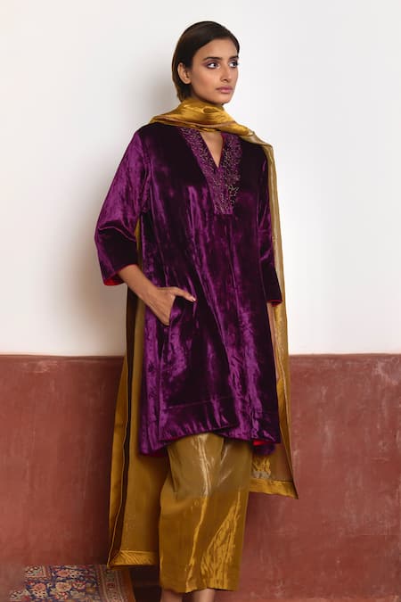 Buy_Shorshe Clothing_Purple Velvet, Cotton, Silk Embroidery V-neck Zardozi Yoke Anarkali And Pant Set 