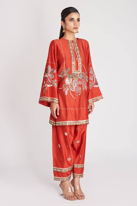 Buy Aisha Rao Red Chanderi Embroidery, Sequins, Beads Round Neck Pavni Kurta Pant Set Online at Aza Fashions Buy_Aisha Rao_Red Chanderi Embroidery, Sequins, Beads Round Neck Pavni Kurta Pant Set _Online_at_Aza_Fashions