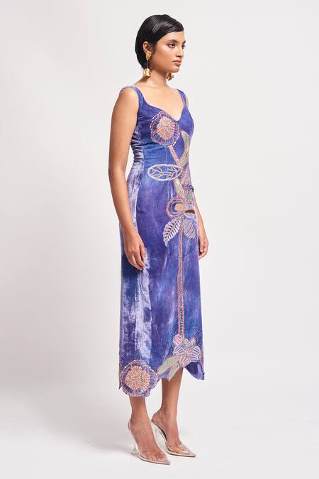 Aisha Rao_Purple Velvet Sequins, Beads Sweetheart Neck Synergy Embellished Dress _Online_at_Aza_Fashions