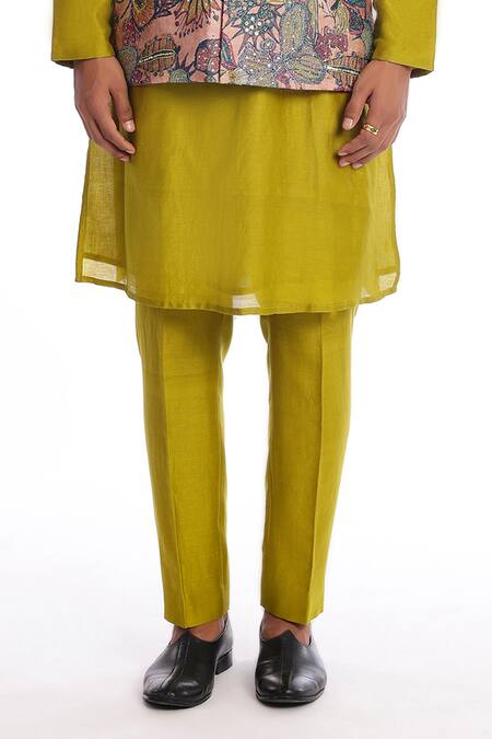 Aisha Rao Pink Silk Sequins Bundi Kurta Set With Olive Pant Online at Aza Fashions Aisha Rao_Pink Silk Sequins Bundi Kurta Set With Olive Pant _Online_at_Aza_Fashions