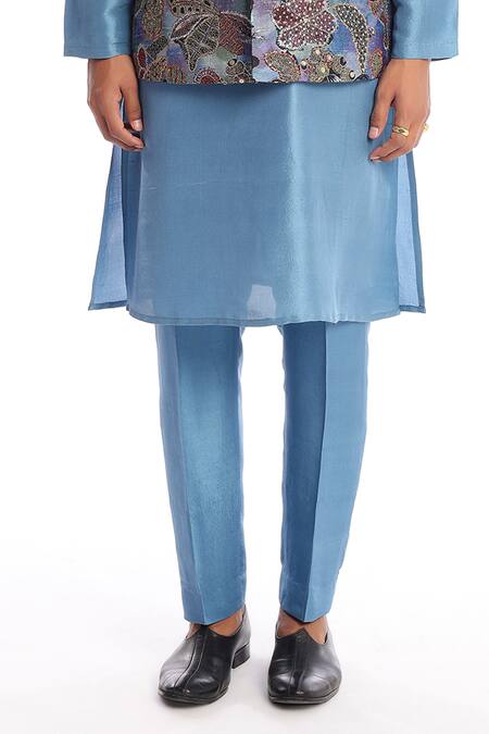 Aisha Rao Blue Silk Sequins Carolina Embroidered Bundi Kurta Set Online at Aza Fashions Aisha Rao_Blue Silk Sequins Carolina Embroidered Bundi Kurta Set _Online_at_Aza_Fashions