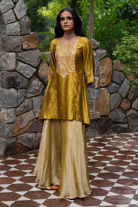 Buy_Deep Thee_Yellow Silk, Organza Floral Round Yoke Embroidered Kurta Sharara Set