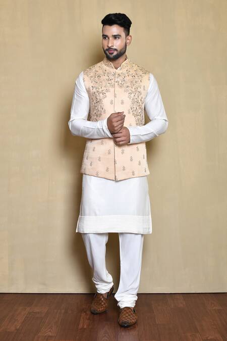 Arihant Rai Sinha Gypso Bloom Embroidered Bundi Set 