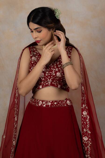 Buy House Of Mithi Kalra Red Georgette Gota Patti, Embroidery V-neck Blouse Lehenga Set Online at Aza Fashions Buy_House Of Mithi Kalra_Red Georgette Gota Patti, Embroidery V-neck Blouse Lehenga Set _Online_at_Aza_Fashions