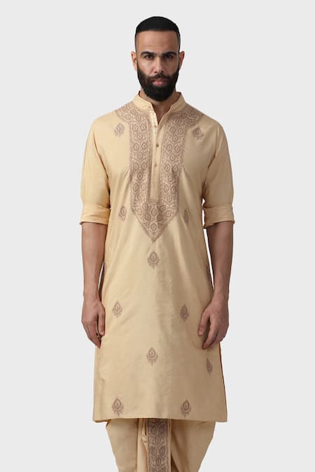 Raghavendra Rathore Jodhpur_Beige Tussar Embroidery Minar Acanthus Bloom Kurta _at_Aza_Fashions