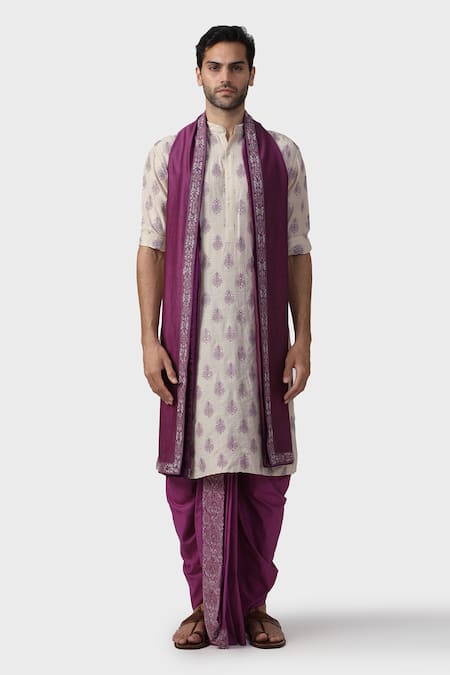 Buy_Raghavendra Rathore Jodhpur_Off White Modal Sequins, Embroidery Panch Mahal Damask Kurta _Online_at_Aza_Fashions