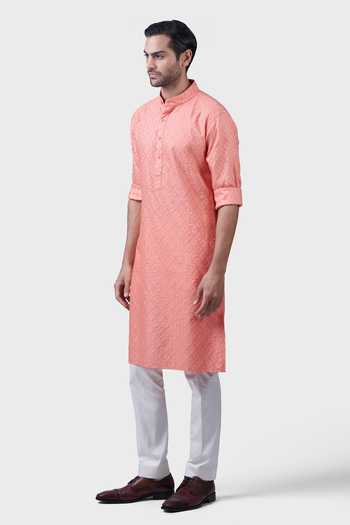 Raghavendra Rathore Jodhpur_Peach Silk Embroidery Yemeni Mural Art Kurta _Online_at_Aza_Fashions
