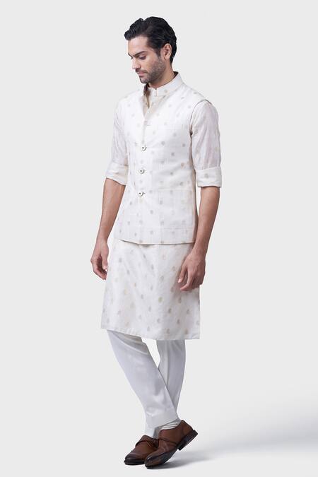 Raghavendra Rathore Jodhpur_Off White Silk Embroidery The Regalia Gilded Waistcoat _Online_at_Aza_Fashions