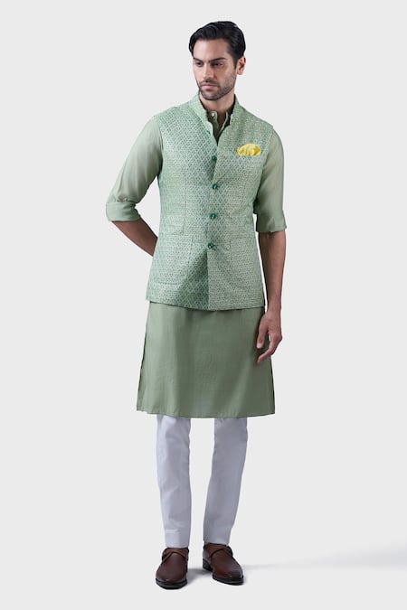 Raghavendra Rathore Jodhpur_Green Silk Embroidery The Lush Diamond Butti Waistcoat _Online_at_Aza_Fashions