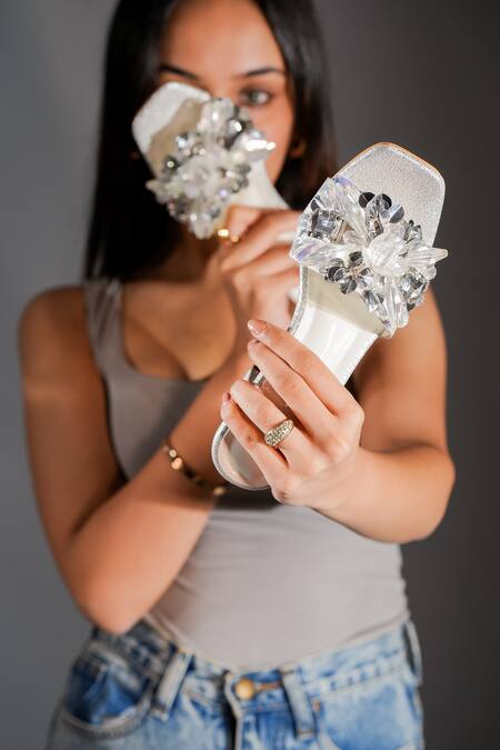 The Episode Silver Embellished Dazzlier Crystal Strap Heels Online at Aza Fashions The Episode_Silver Embellished Dazzlier Crystal Strap Heels _Online_at_Aza_Fashions